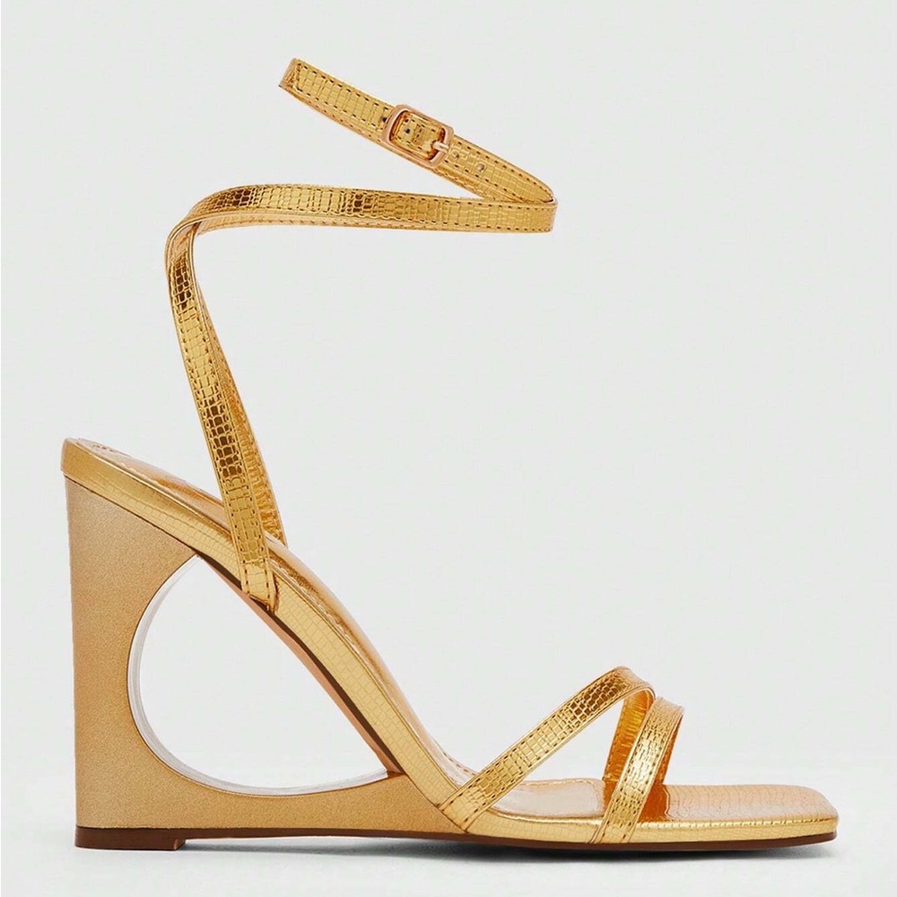 Cuccoo Gold open Wedge heels - Picture 3 of 11